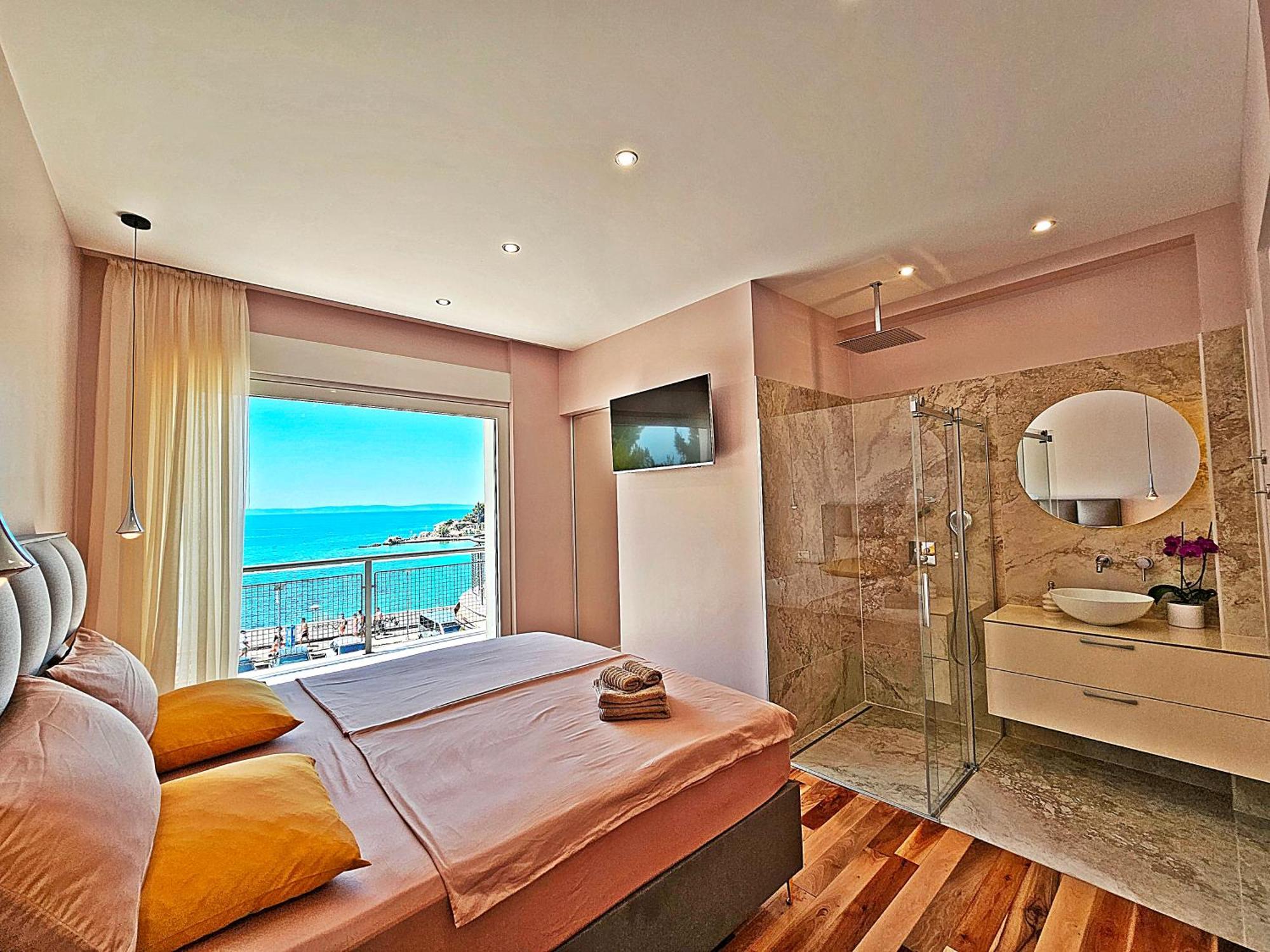 Panorama Prestige Penthouse- Location In Town